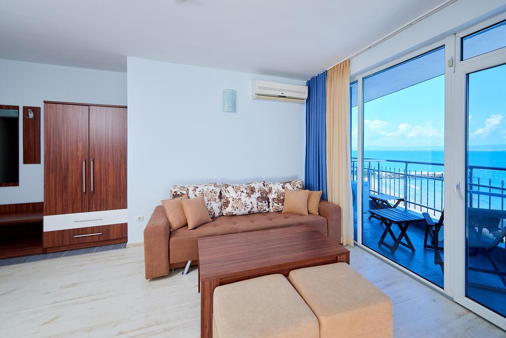 Family Hotel Regata เปาโมเรีย ภายนอก รูปภาพ